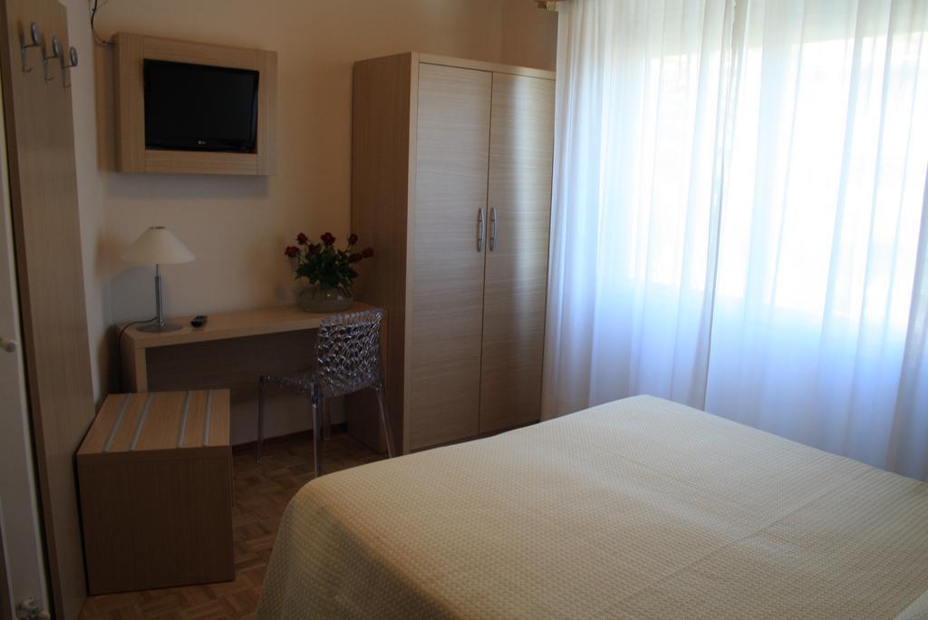 Hotel Napoleon Сан Ремо Екстериор снимка