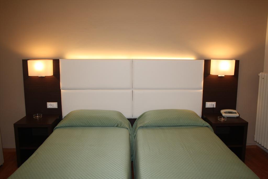 Hotel Napoleon Сан Ремо Екстериор снимка