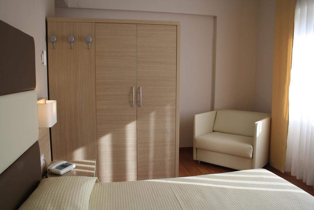 Hotel Napoleon Сан Ремо Екстериор снимка